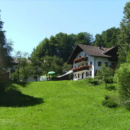 Bauernhof Familie Knoblechner *
