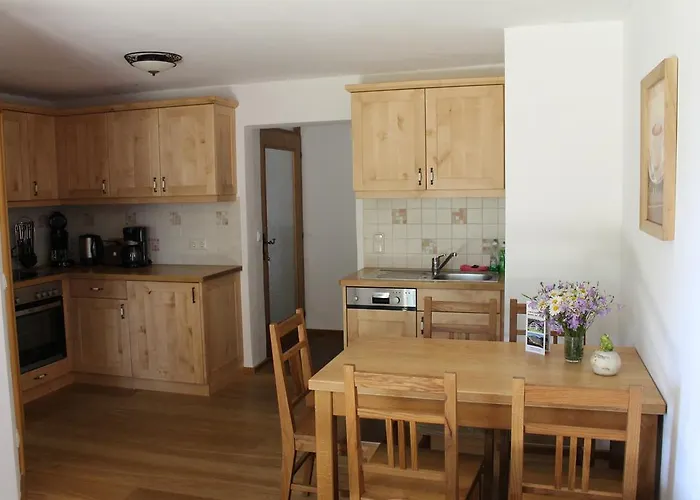 Bauernhof Familie Knoblechner * نسدورف ام اترسي