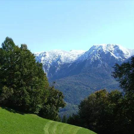 Bauernhof Familie Knoblechner Κατάλυμα σε φάρμα *